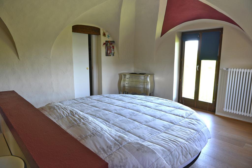 Casa Vacanze Il Brichet Mondovi Chambre photo