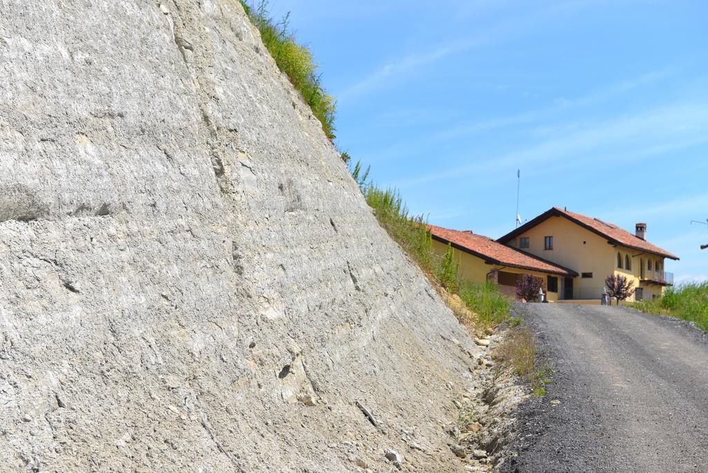 Casa Vacanze Il Brichet Mondovi Chambre photo